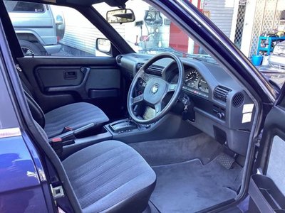 1989 BMW 3 SERIES 照片 75