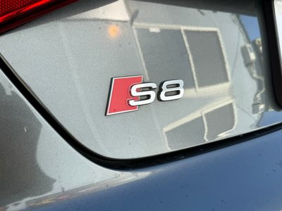 2015 AUDI S8 thumbnail 20