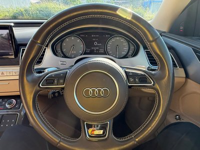 2015 AUDI S8 photo 13