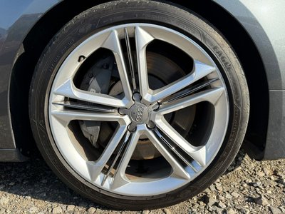 2015 AUDI S8 thumbnail 23