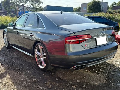2015 AUDI S8 photo 4