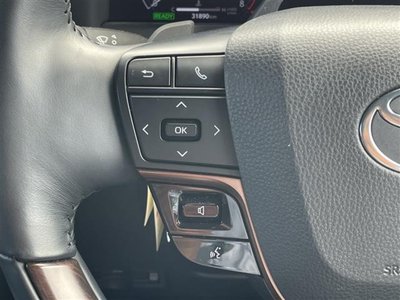 2023 Toyota ALPHARD photo 17