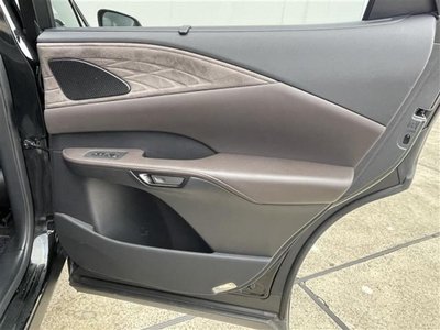 2023 Lexus RX thumbnail 26