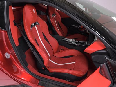 صورة مصغرة 10 لـ 2025 Ferrari 12 CILINDRI