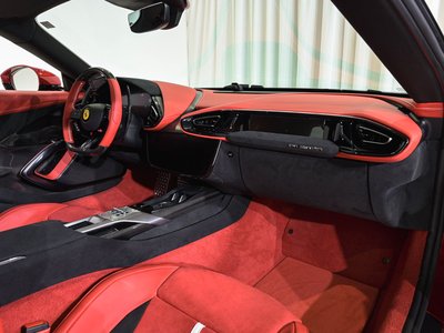 صورة مصغرة 18 لـ 2025 Ferrari 12 CILINDRI