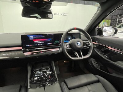 2024 BMW I5 照片 38