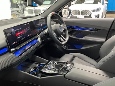 2024 BMW I5 照片 96