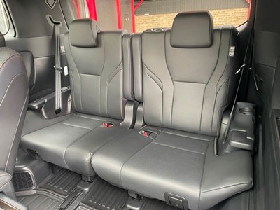 صورة 26 لـ 2025 Toyota ALPHARD