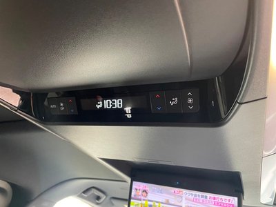 صورة 31 لـ 2025 Toyota ALPHARD