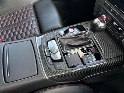 2017 AUDI RS6 AVANT 照片 14