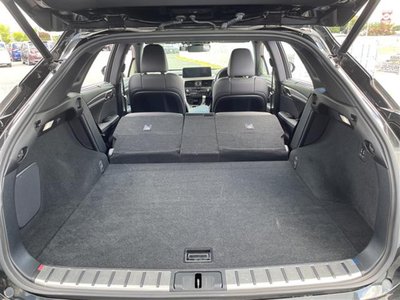2019 Lexus RX thumbnail 35