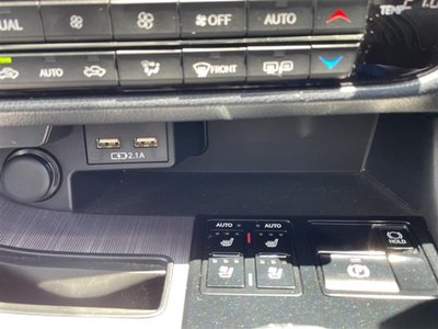 2019 Lexus RX thumbnail 18