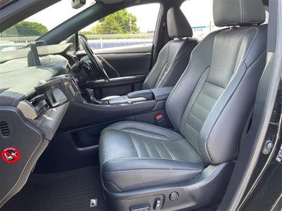 2019 Lexus RX thumbnail 31