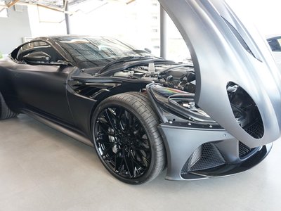 صورة 8 لـ 2019 Aston Martin DBS SUPERLEGGERA