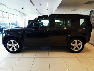 2025 LAND Rover DEFENDER thumbnail 18