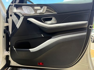 صورة 16 لـ 2020 Mercedes-BENZ GLE AMG
