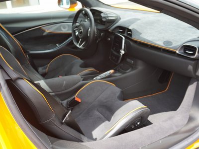 صورة 26 لـ 2024 Mclaren ARTURA SPIDER