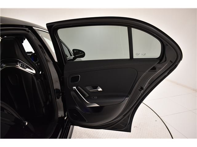 صورة مصغرة 16 لـ 2025 Mercedes-BENZ A-CLASS AMG