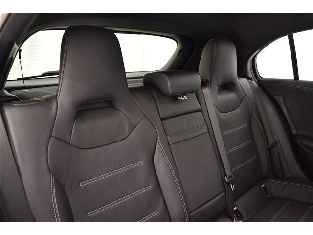 صورة مصغرة 18 لـ 2025 Mercedes-BENZ A-CLASS AMG