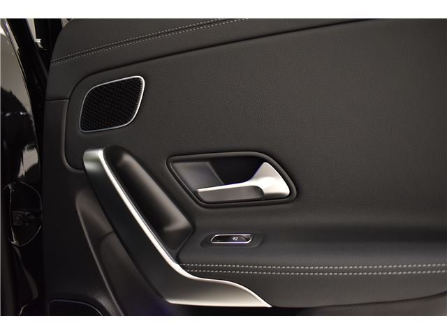 صورة مصغرة 17 لـ 2025 Mercedes-BENZ A-CLASS AMG