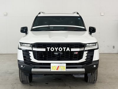 صورة 9 لـ 2021 Toyota LAND CRUISER 300