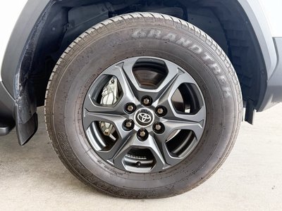 صورة 52 لـ 2021 Toyota LAND CRUISER 300