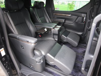 صورة 73 لـ 2021 Toyota ALPHARD