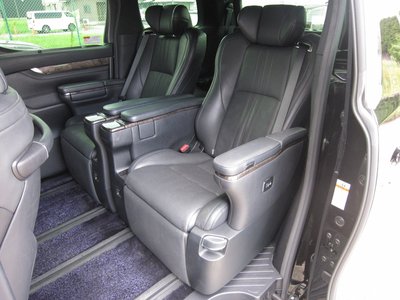 صورة 69 لـ 2021 Toyota ALPHARD