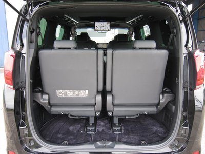 صورة 80 لـ 2021 Toyota ALPHARD