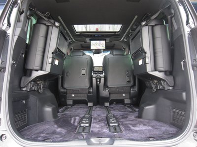 صورة 79 لـ 2021 Toyota ALPHARD