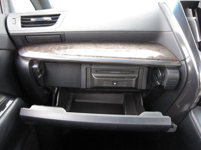 صورة 47 لـ 2021 Toyota ALPHARD
