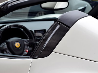 2013 Ferrari 458 SPIDER 照片 8