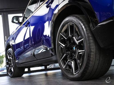 صورة 40 لـ 2023 BMW XM