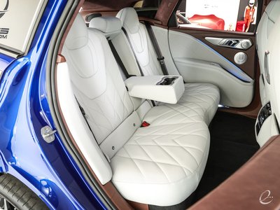 صورة 75 لـ 2023 BMW XM