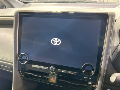 2024 Toyota ALPHARD — фото 3