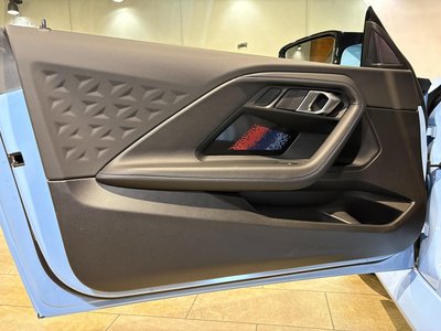 2025 BMW M2 COUPE thumbnail 25