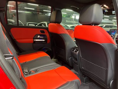 2025 Mercedes-BENZ GLB photo 12