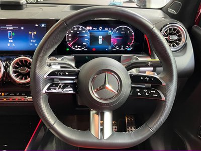 2025 Mercedes-BENZ GLB thumbnail 20
