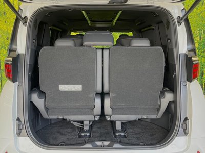 2025 Toyota ALPHARD 照片 50