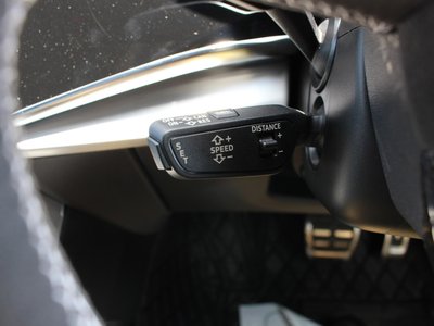 2019 AUDI Q8 photo 40