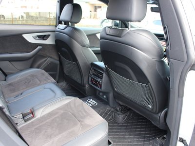 2019 AUDI Q8 photo 25