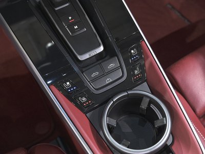 2021 Porsche 911 thumbnail 26