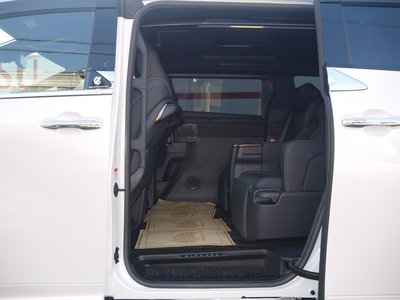 2024 Toyota ALPHARD — фото 94