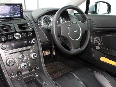 2015 Aston Martin V8 — миниатюра 40