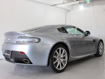 2015 Aston Martin V8 — миниатюра 26