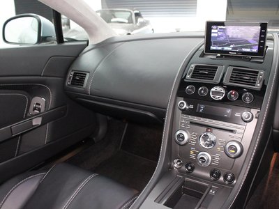 2015 Aston Martin V8 — миниатюра 39