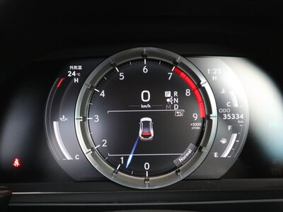 2021 Lexus LC — миниатюра 16