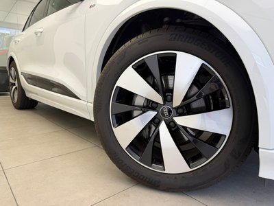 صورة 10 لـ 2025 AUDI Q6 E-TRON
