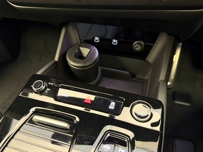 2025 AUDI Q6 E-TRON — фото 21