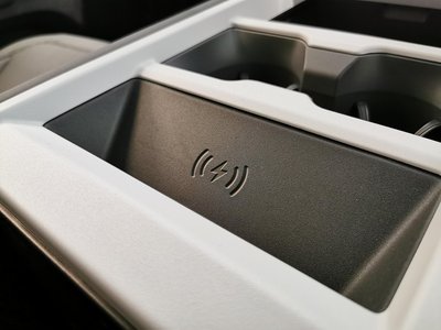 2025 LAND Rover DEFENDER photo 15